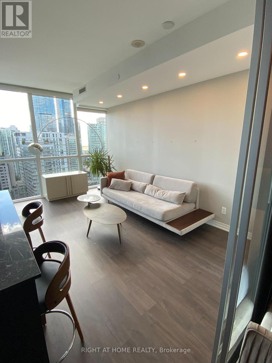 2307 - 88 Blue Jays Way SW, Toronto, Ontario  M5V 0L7 - Photo 7 - C13885392