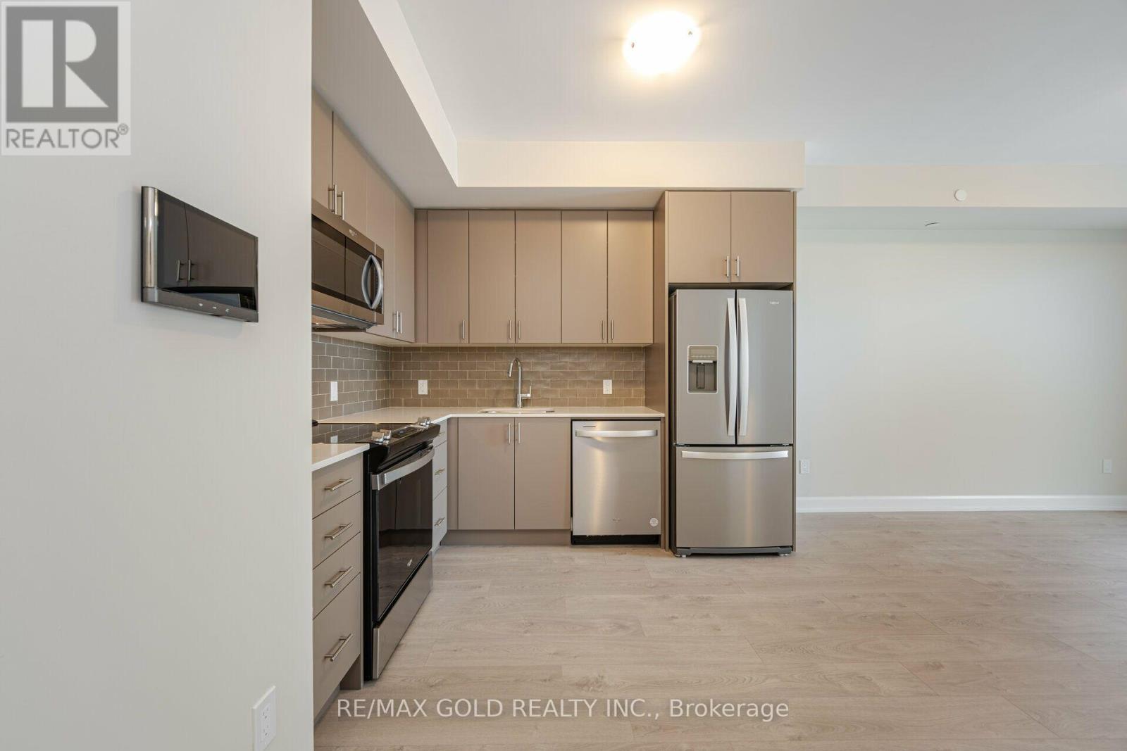 817 - 3220 William Coltson Avenue, Oakville, Ontario  L6H 7X9 - Photo 7 - W13885402