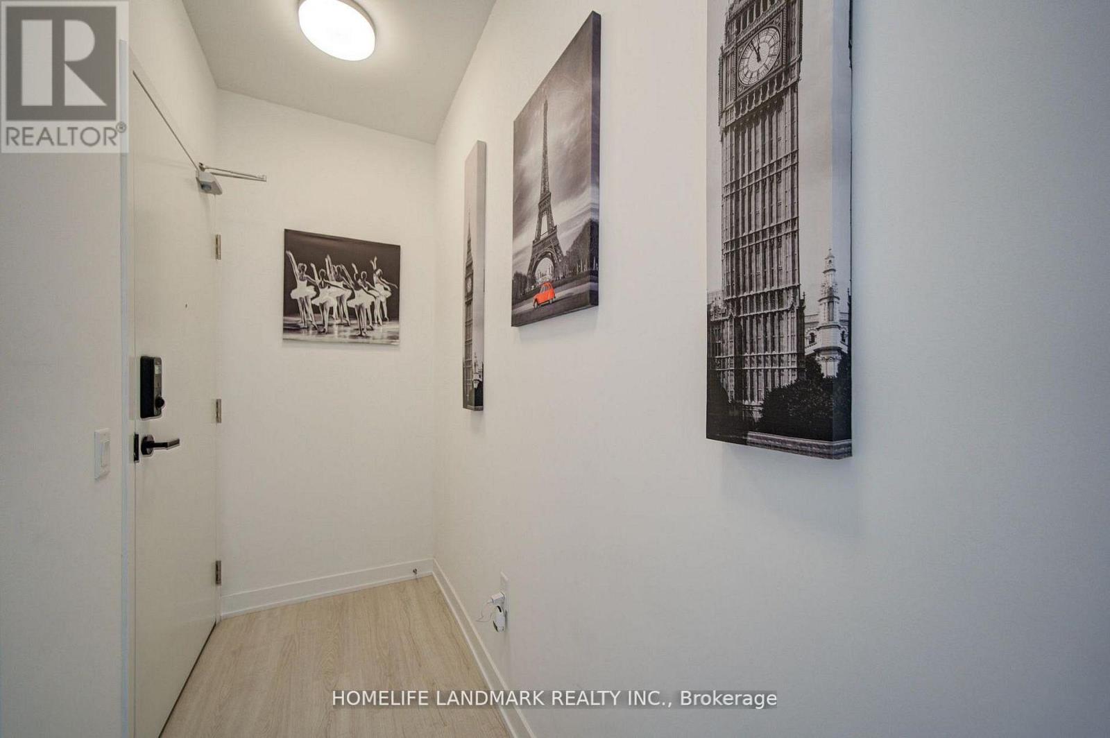 1706 - 3883 Quartz Road, Mississauga, Ontario  L5B 0M4 - Photo 4 - W13885410