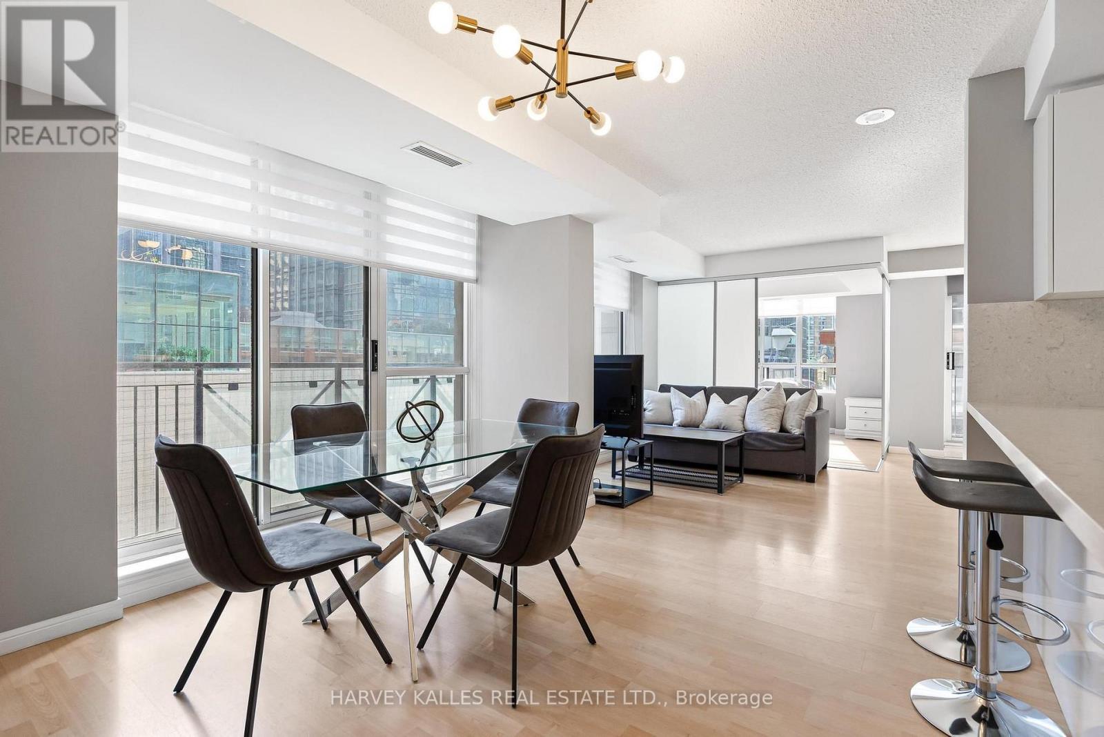 515 - 140 Simcoe Street, Toronto, Ontario  M5H 4E9 - Photo 15 - C13885426