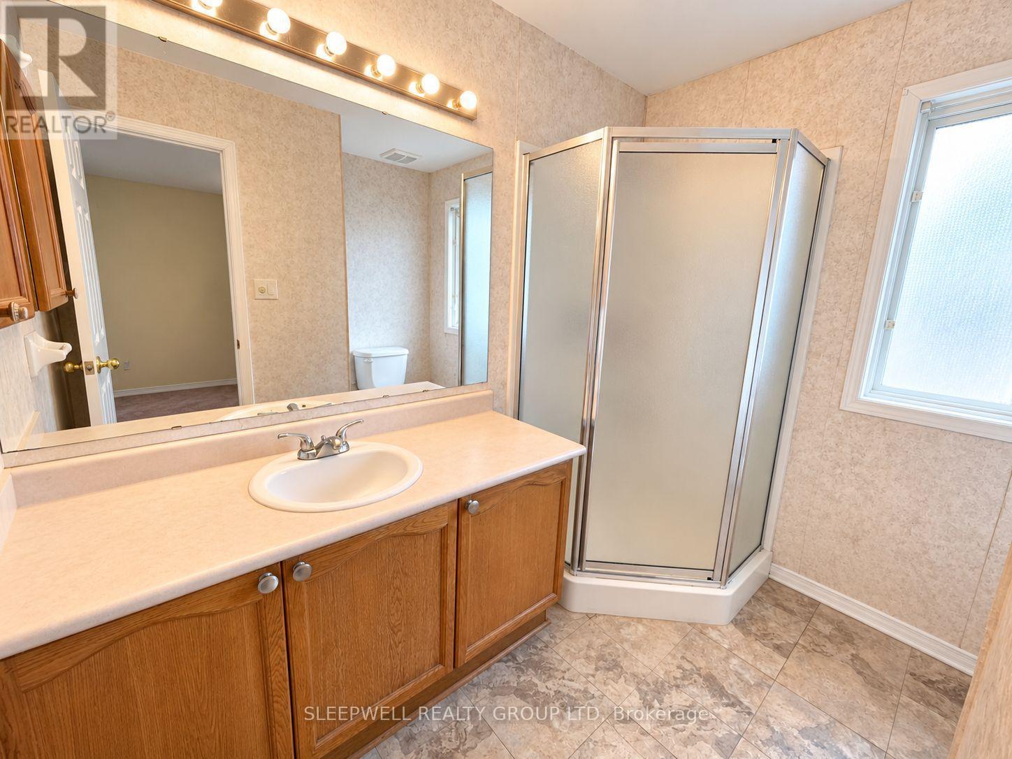 2 Jackman Terrace, Ottawa, Ontario  K2L 4E2 - Photo 14 - X13885432