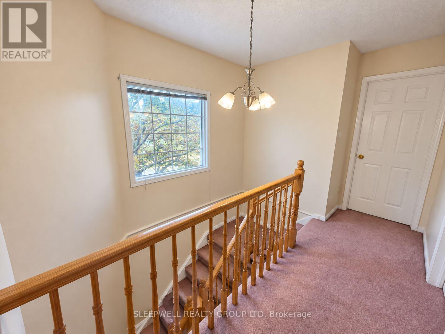 2 Jackman Terrace, Ottawa, Ontario  K2L 4E2 - Photo 9 - X13885432
