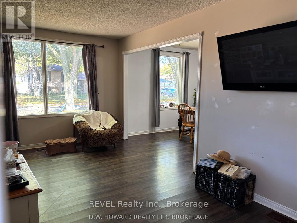 7116 Harriman Street, Niagara Falls, Ontario  L2J 3S2 - Photo 8 - X13885442