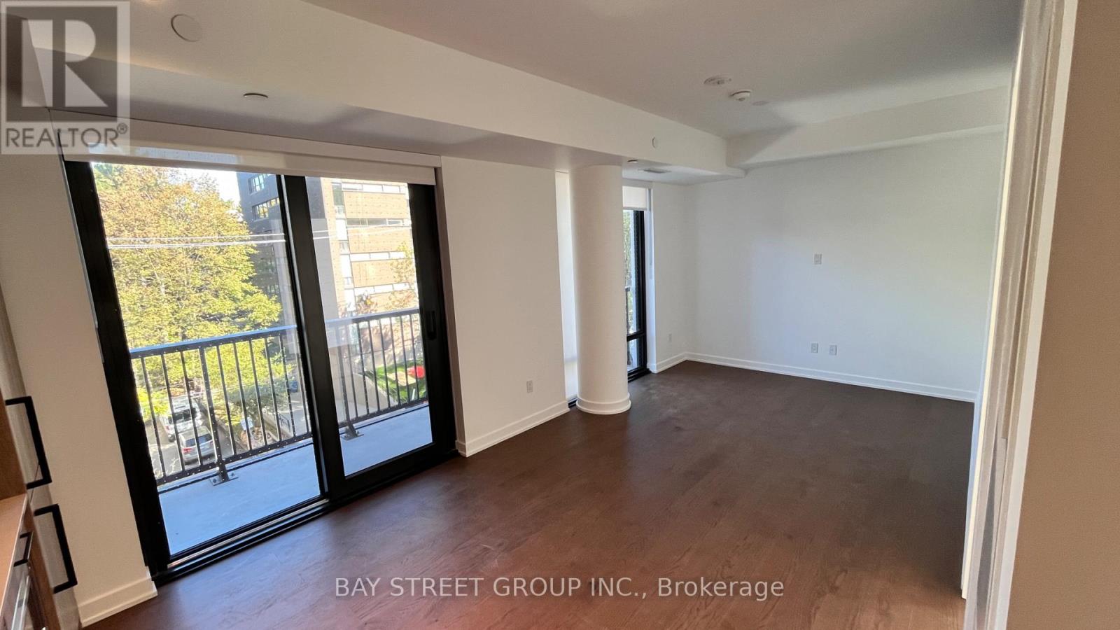 627 - 91 MONTCLAIR AVENUE, Toronto, Ontario