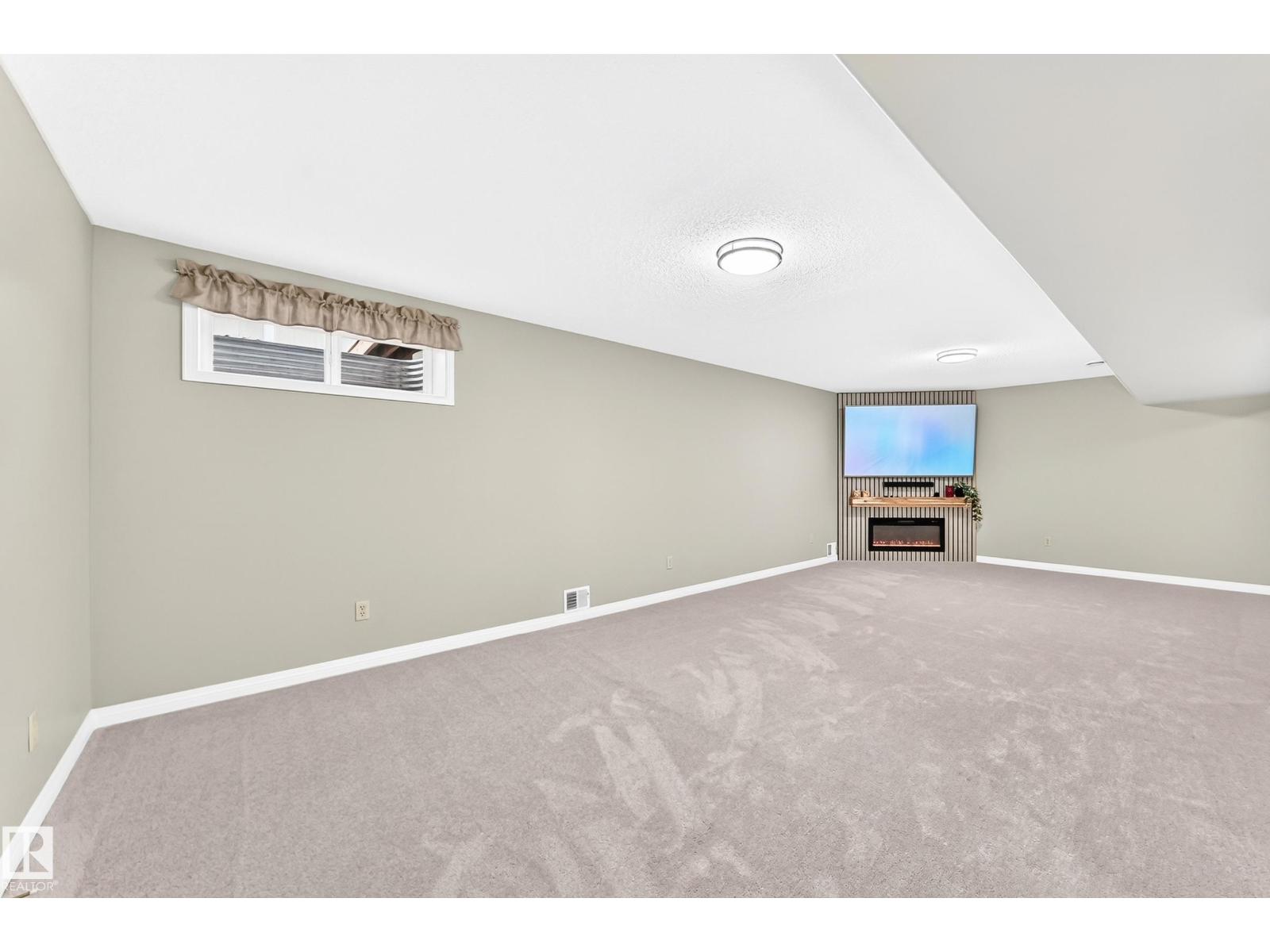 Unknown Address, ,    - Photo 52 - E4512645