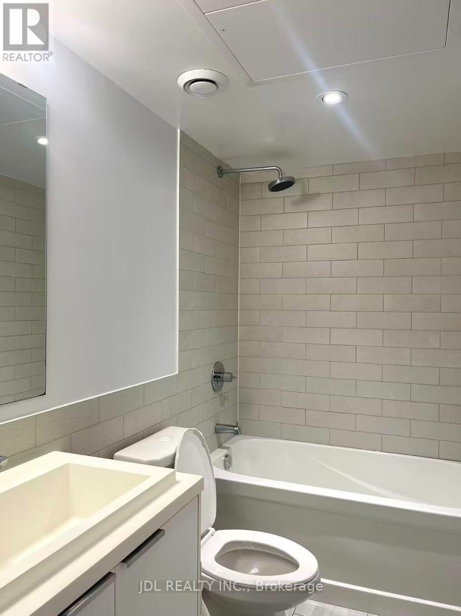 2609 - 6 Sonic Way, Toronto, Ontario  M3C 0P1 - Photo 14 - C13883938