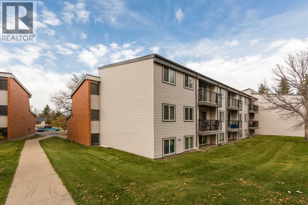 105B, 295 Columbia Boulevard W