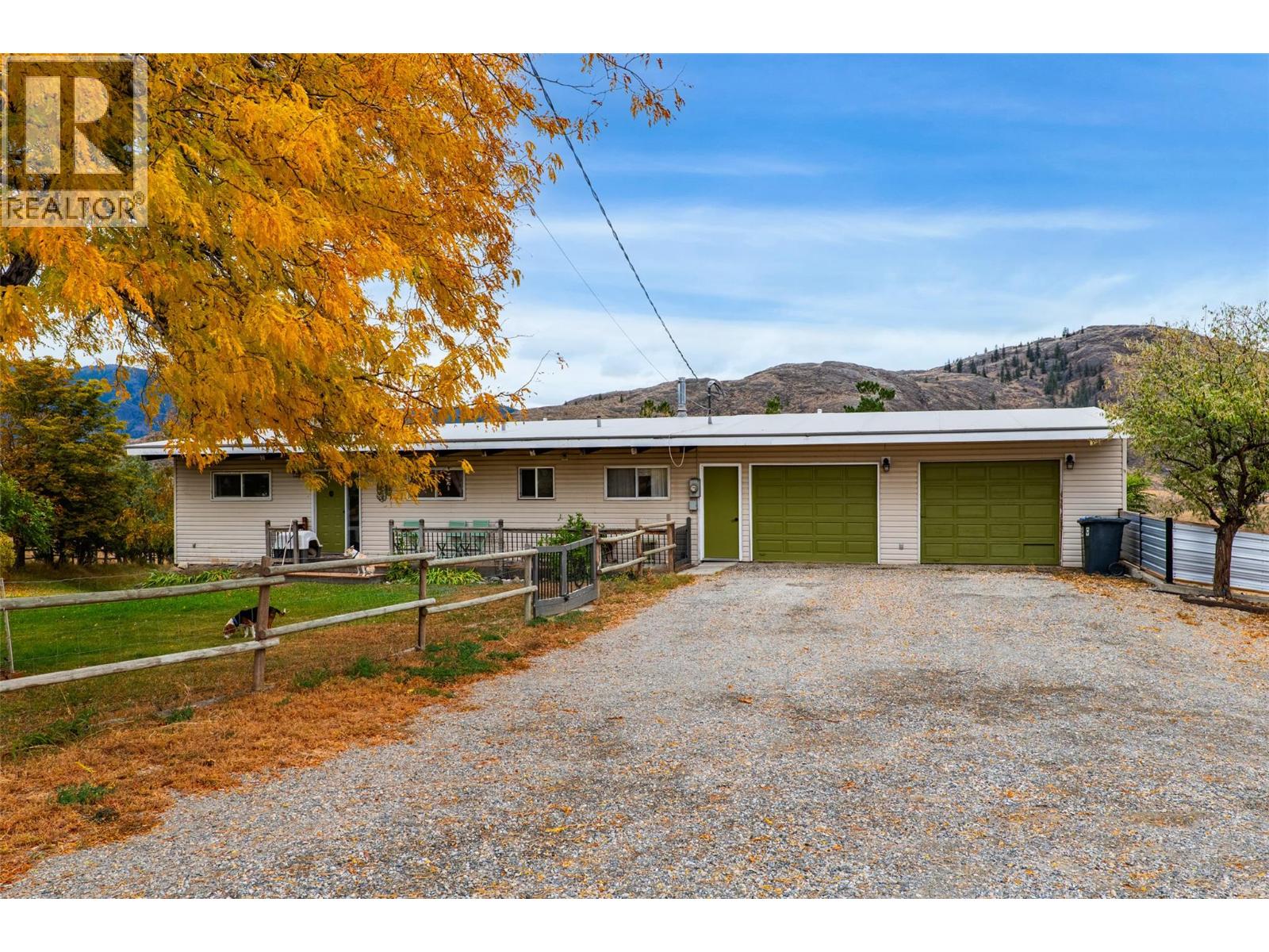5977 Gardi Road, Kamloops, British Columbia  V1S 2A1 - Photo 4 - 10403349