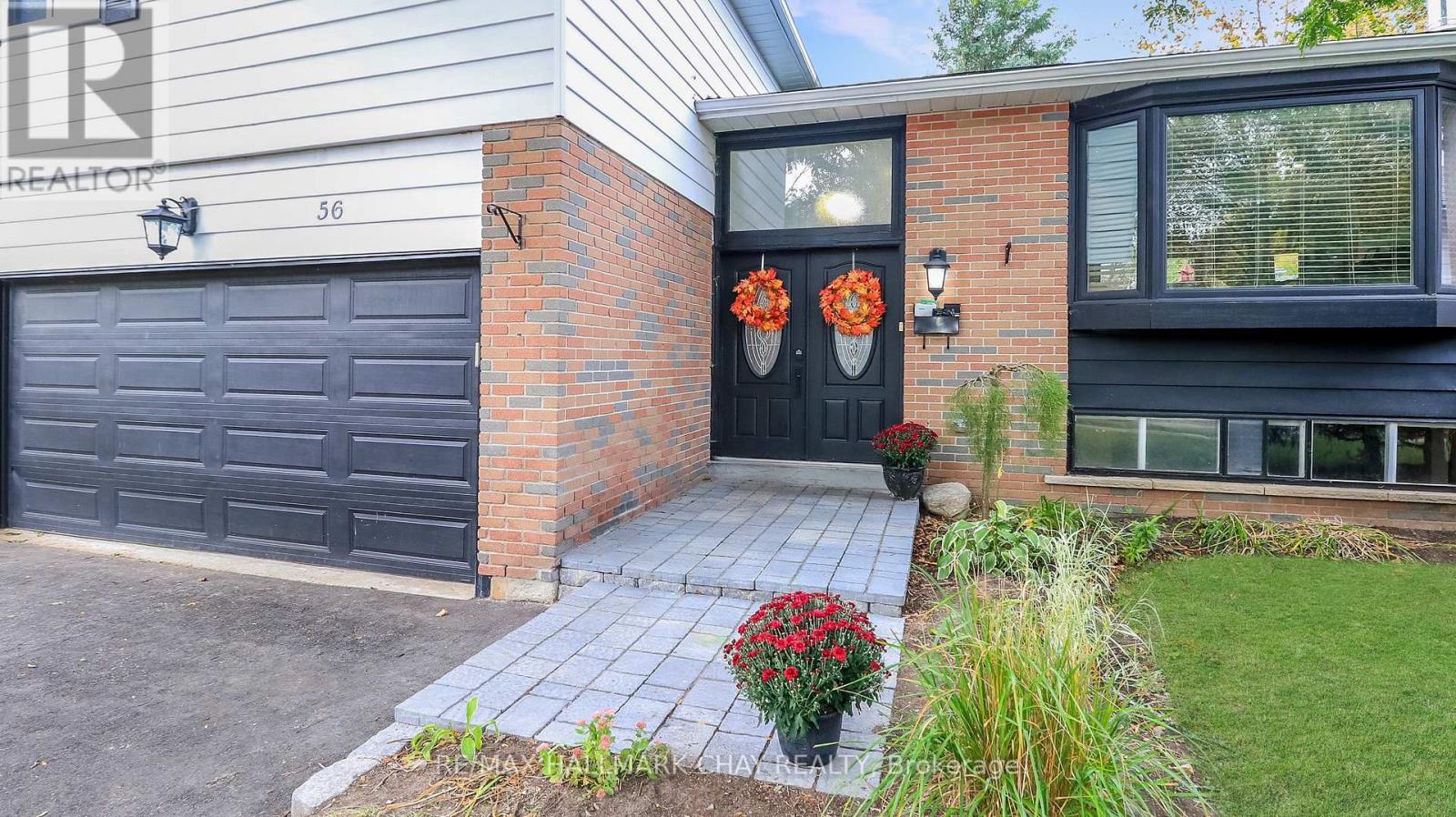 56 Briar Road, Barrie, Ontario  L4N 3M4 - Photo 2 - S13857538