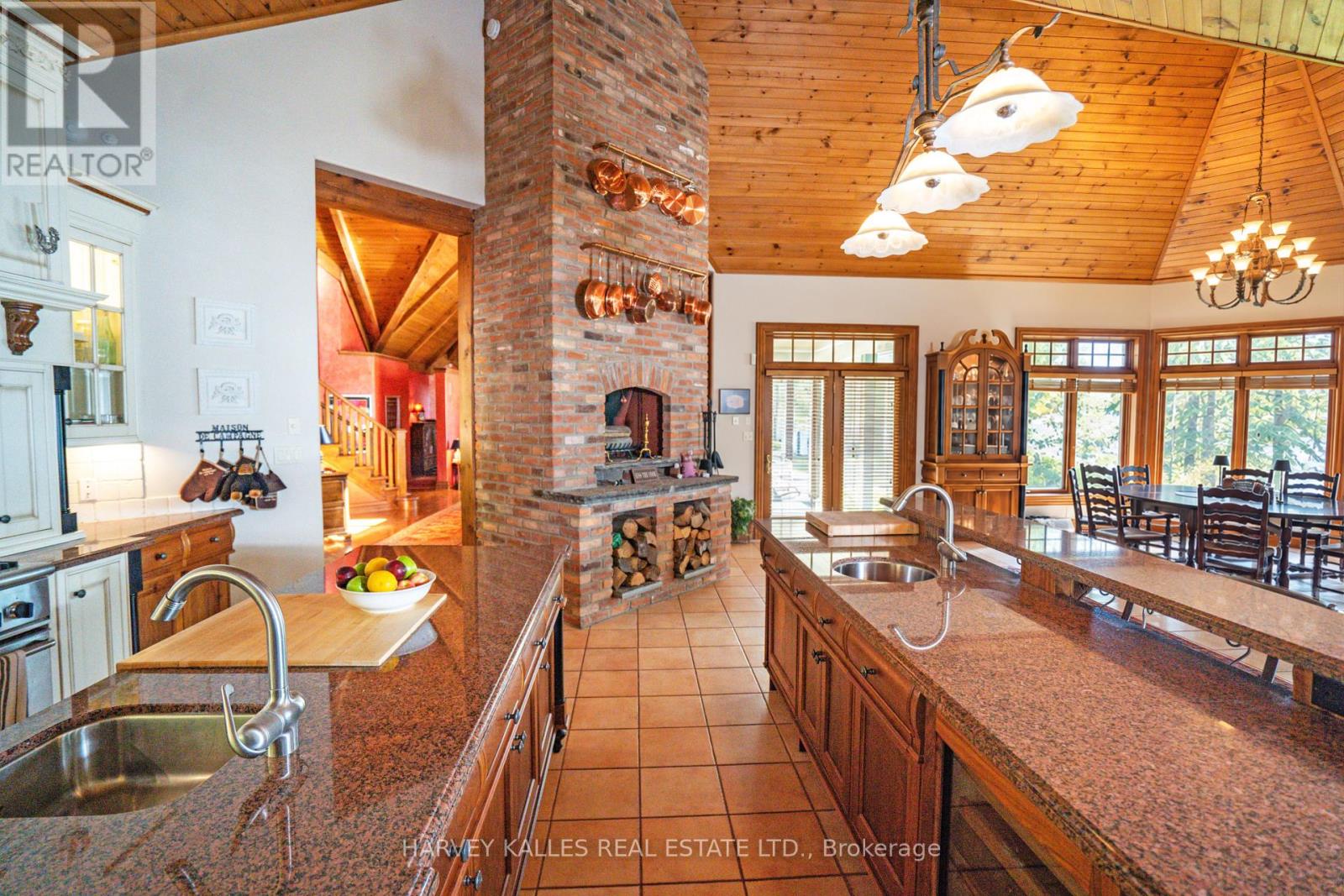 261 Sunrise Trail, Georgian Bay, Ontario  L0K 1S0 - Photo 17 - X13885134