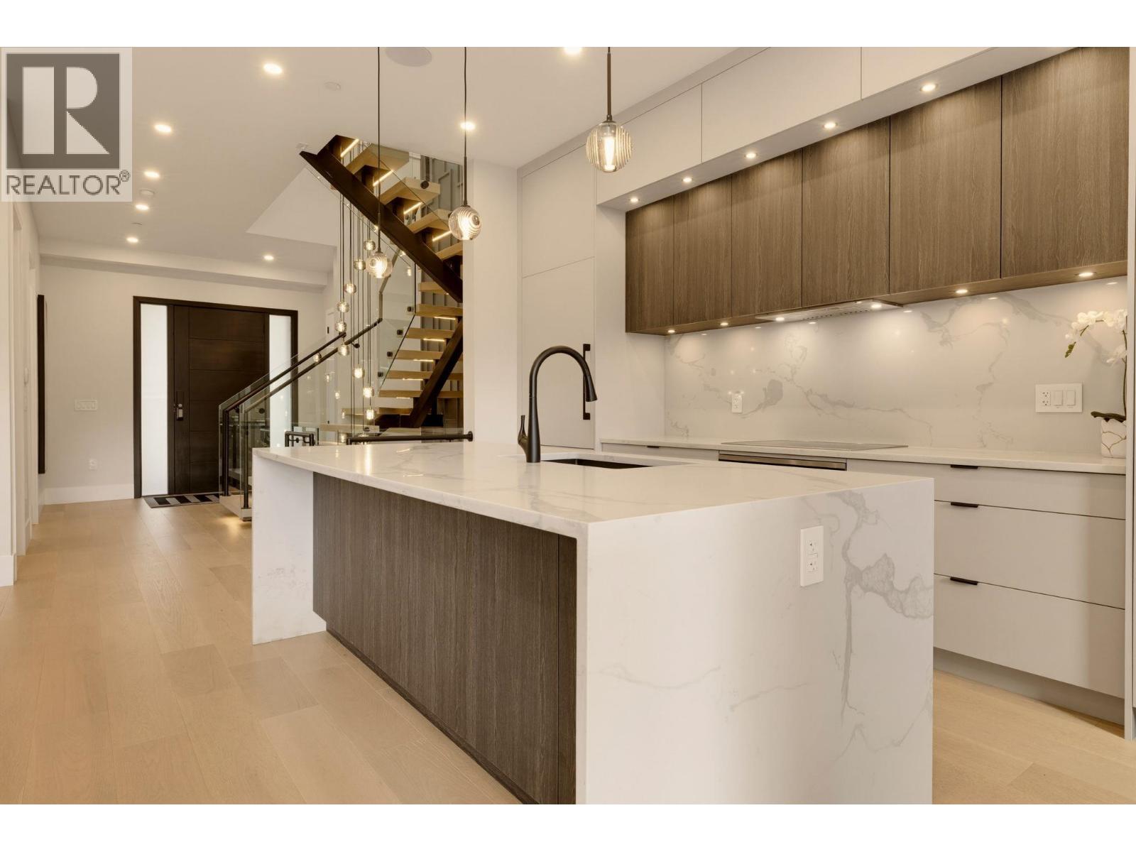 2118 W 21st Avenue, Vancouver, British Columbia  V6L 1J3 - Photo 8 - R3171469