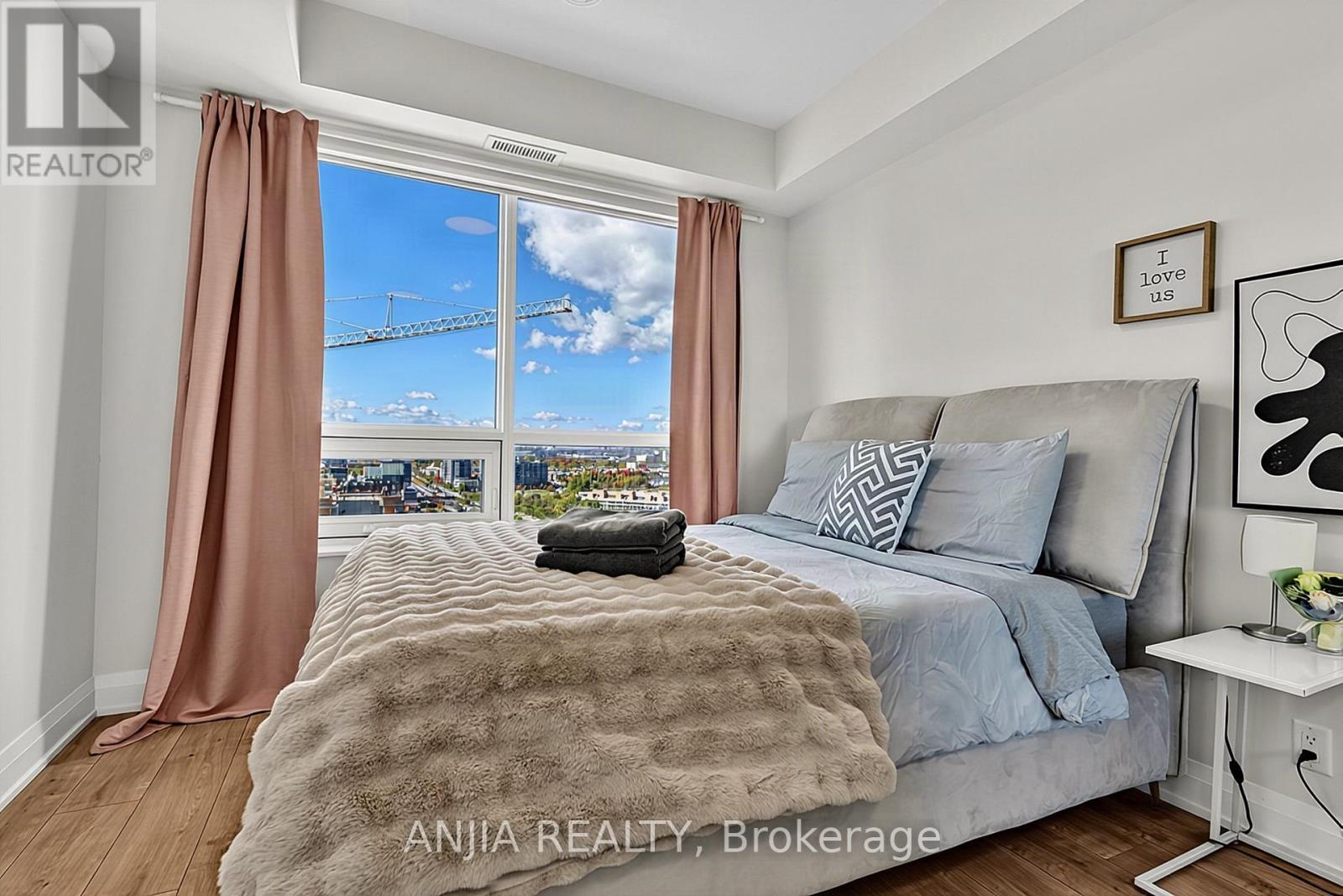 2705 - 18 Water Walk Drive, Markham, Ontario  L3R 6L5 - Photo 14 - N13885466