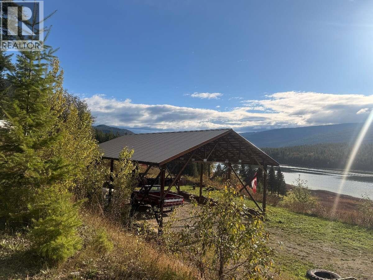 3304 White Lake Road, White Lake, British Columbia  V0E 2W1 - Photo 8 - 10391076