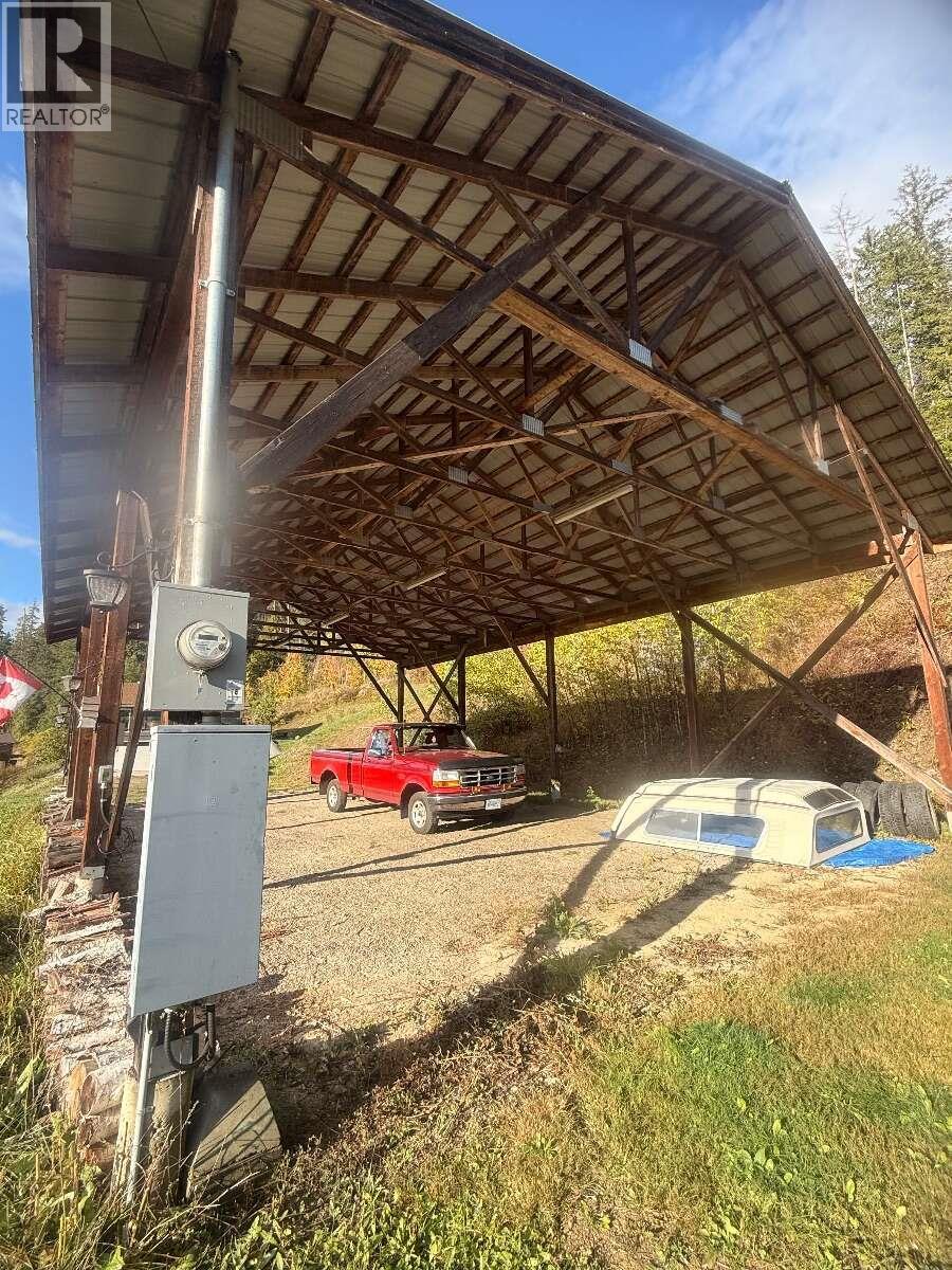 3304 White Lake Road, White Lake, British Columbia  V0E 2W1 - Photo 35 - 10391076