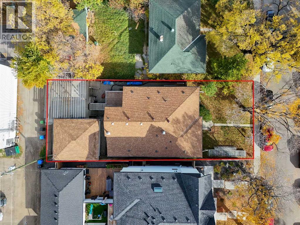 2807 32 Street Sw, Calgary, Alberta  T3E 2S1 - Photo 2 - A2350440