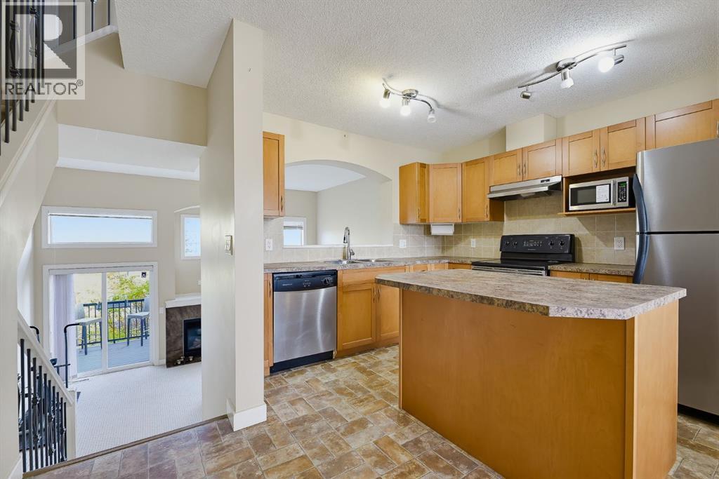 16 Eversyde Park Sw, Calgary, Alberta  T2Y 5G8 - Photo 15 - A2351533