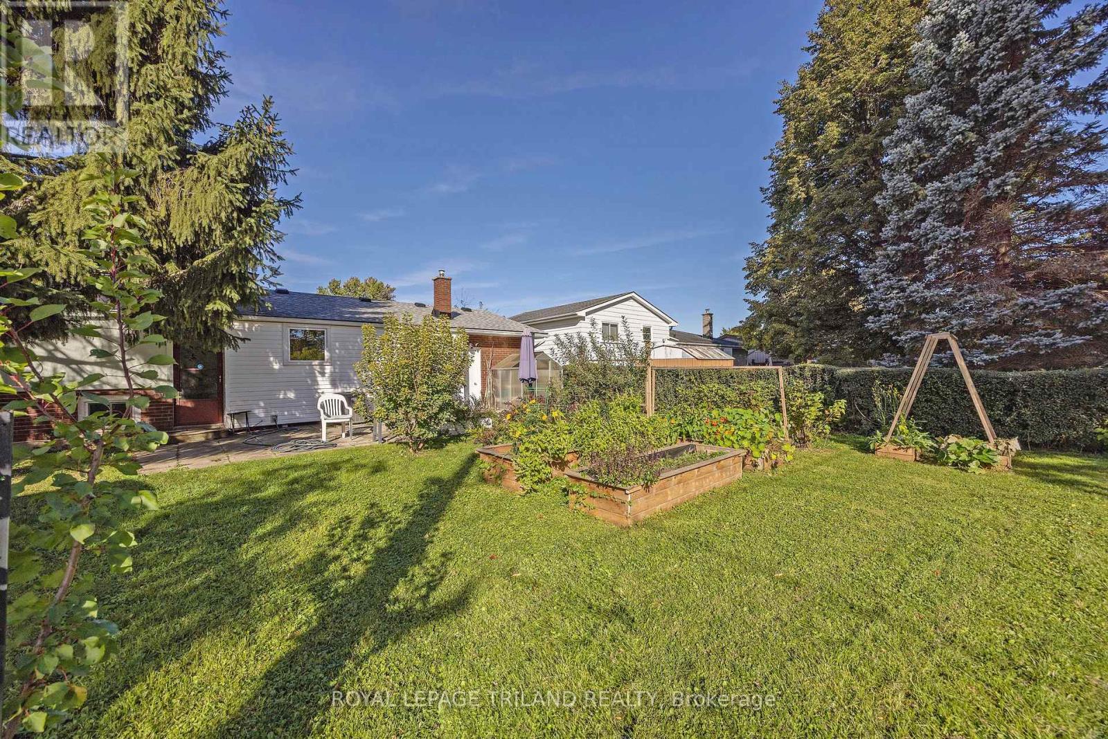 15 Confederation Drive, St. Thomas, Ontario  N5P 3P1 - Photo 37 - X13808778