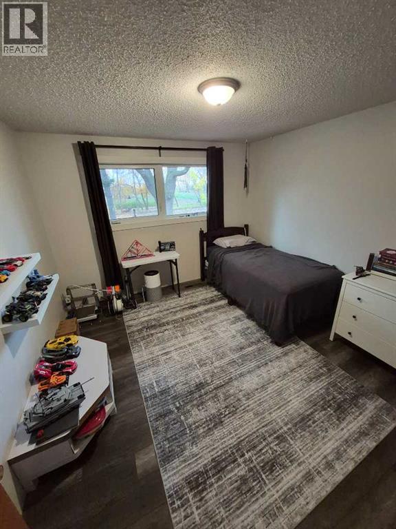 172075 Township Road 90