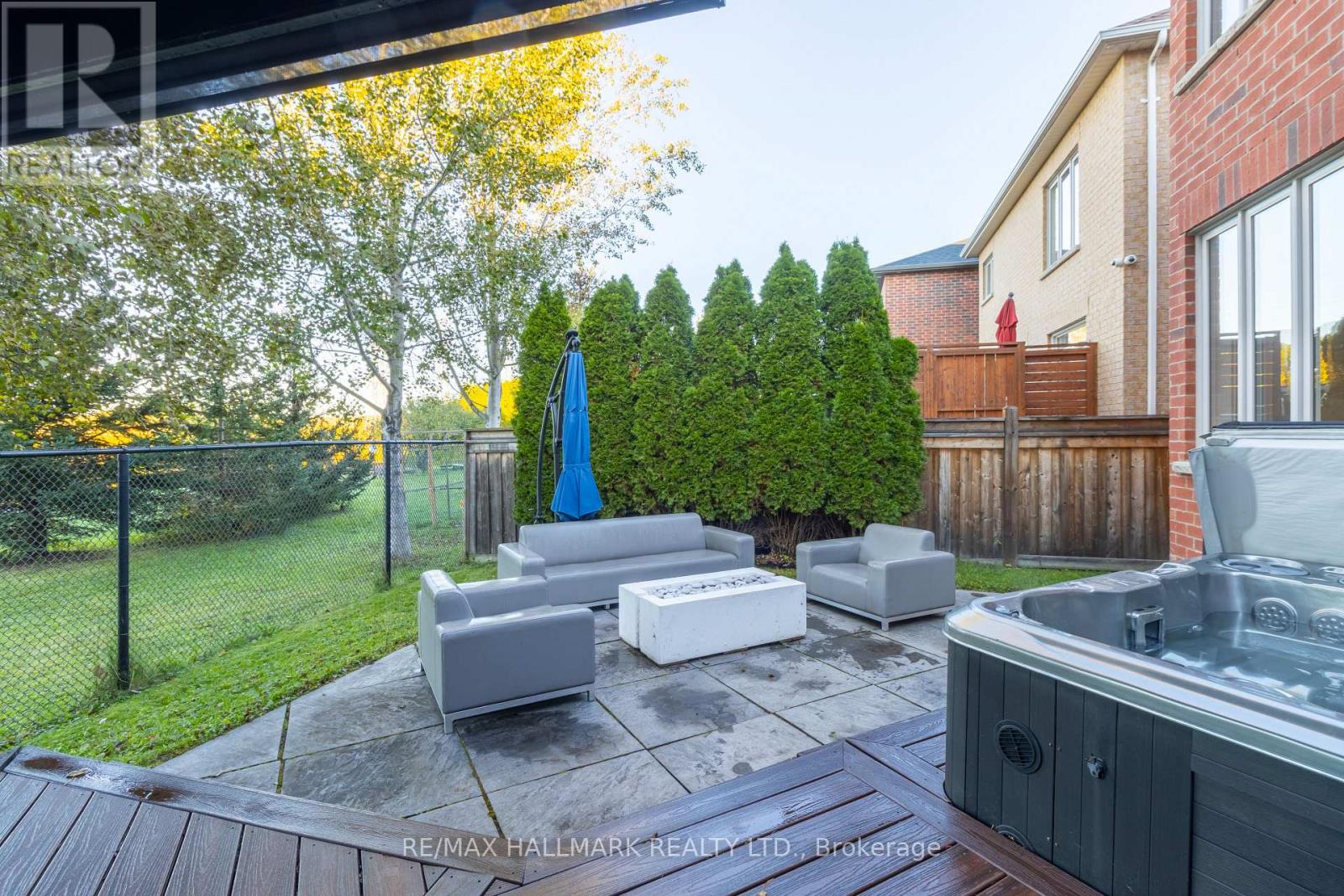 27 Beverton Crescent, Ajax, Ontario  L1T 0L8 - Photo 34 - E13885488