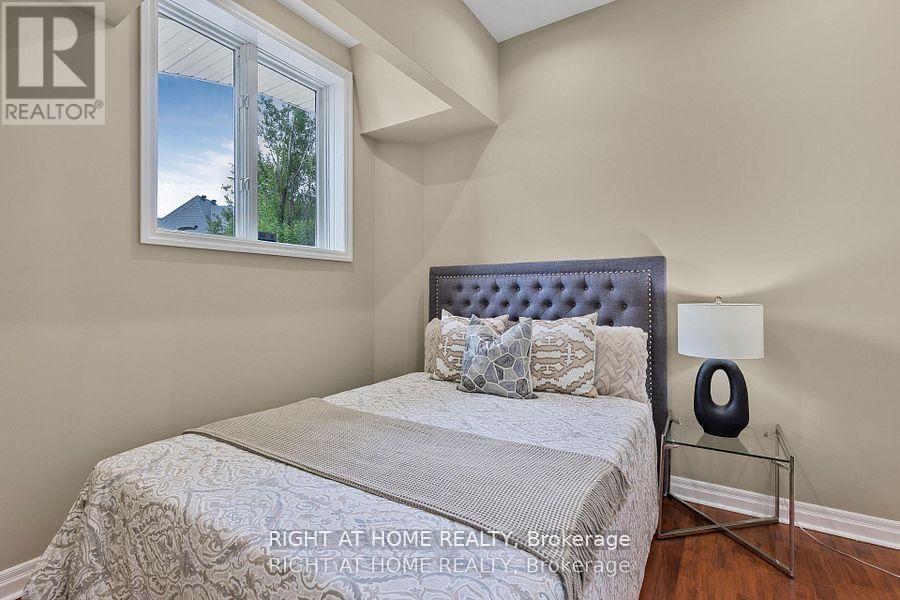 429 North Lake Road, Richmond Hill, Ontario  L4E 3A7 - Photo 28 - N13885476