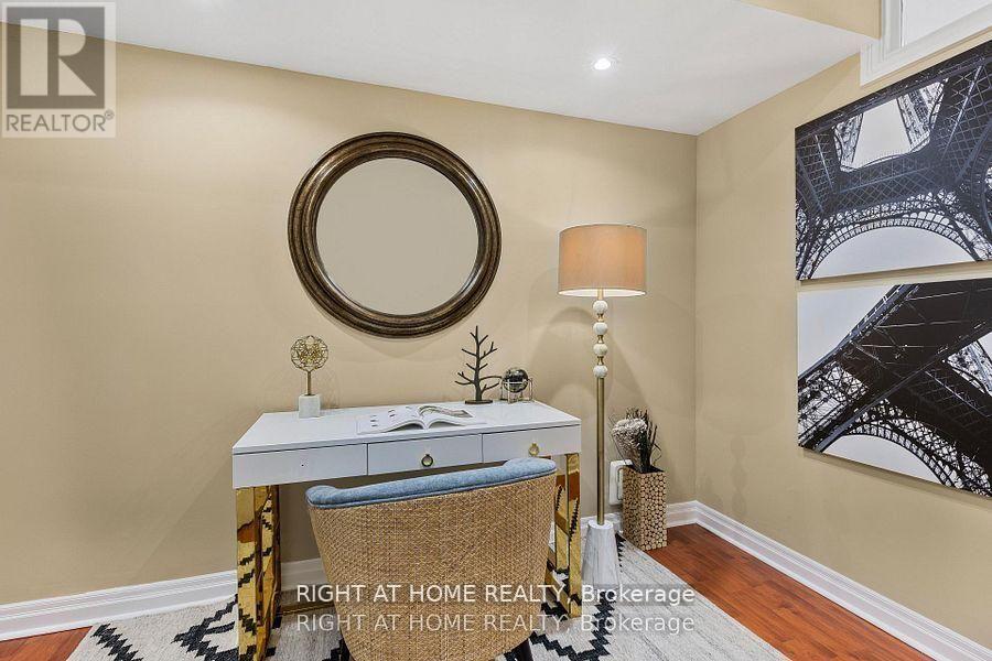 429 North Lake Road, Richmond Hill, Ontario  L4E 3A7 - Photo 33 - N13885476