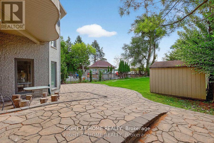 429 North Lake Road, Richmond Hill, Ontario  L4E 3A7 - Photo 36 - N13885476