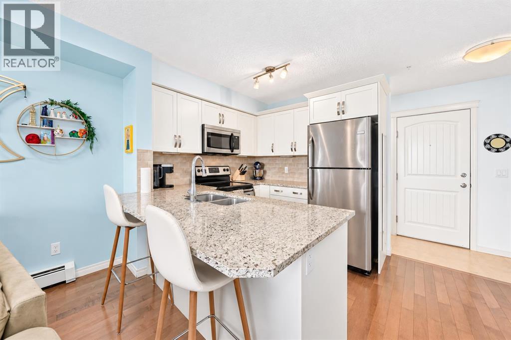 3312, 115 Prestwick Villas SE