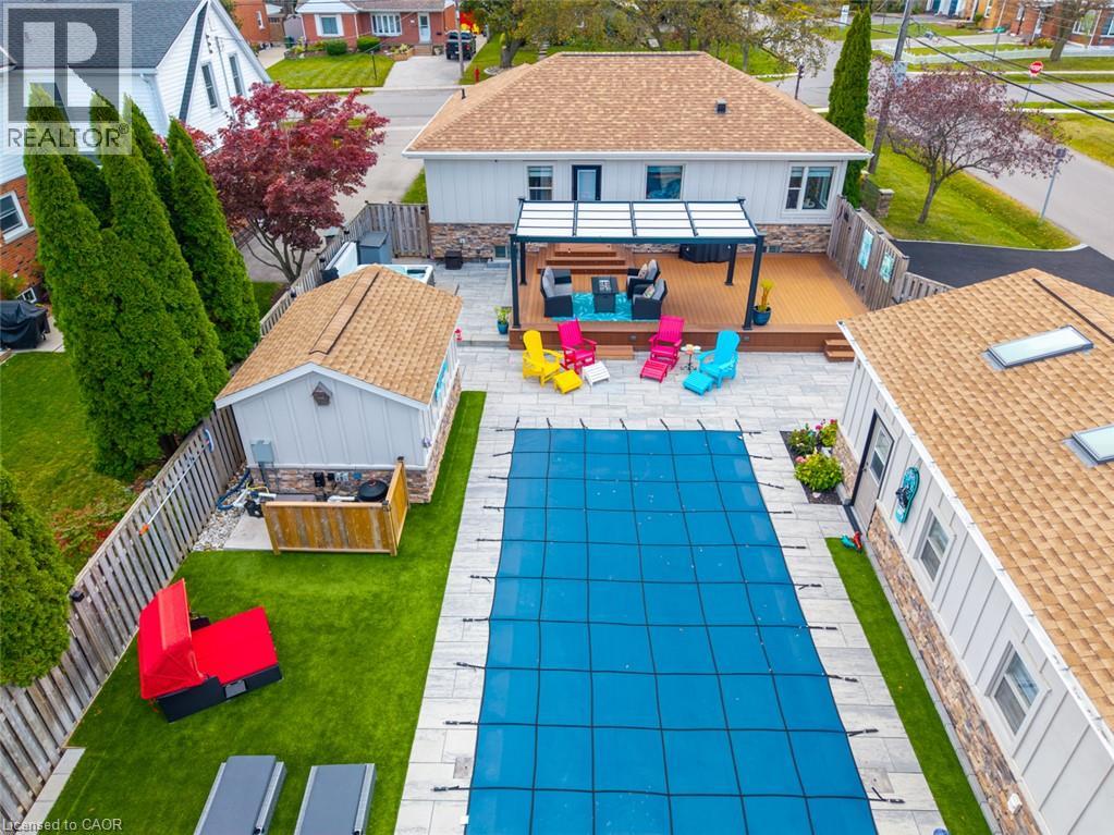 14 CHARLES Street, Stoney Creek, Ontario