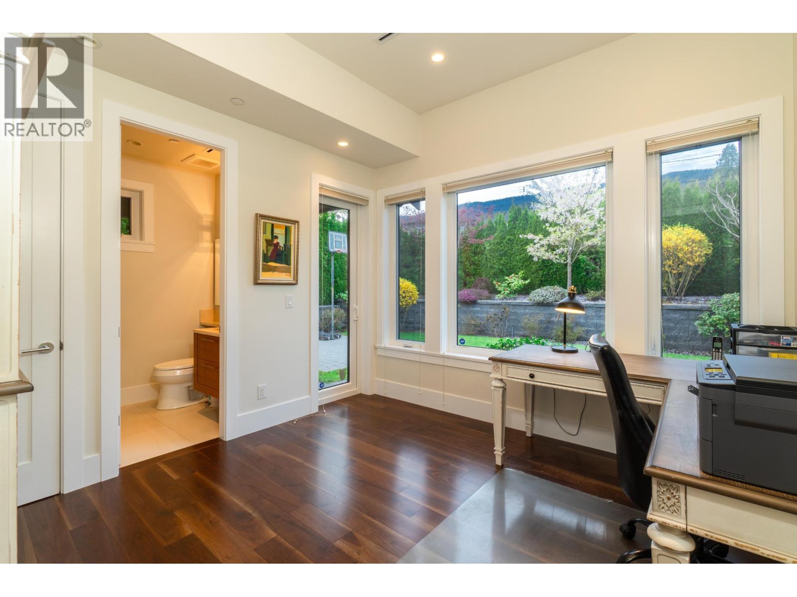 2408 Mathers Avenue, West Vancouver, British Columbia  V7V 2H8 - Photo 11 - R3174314