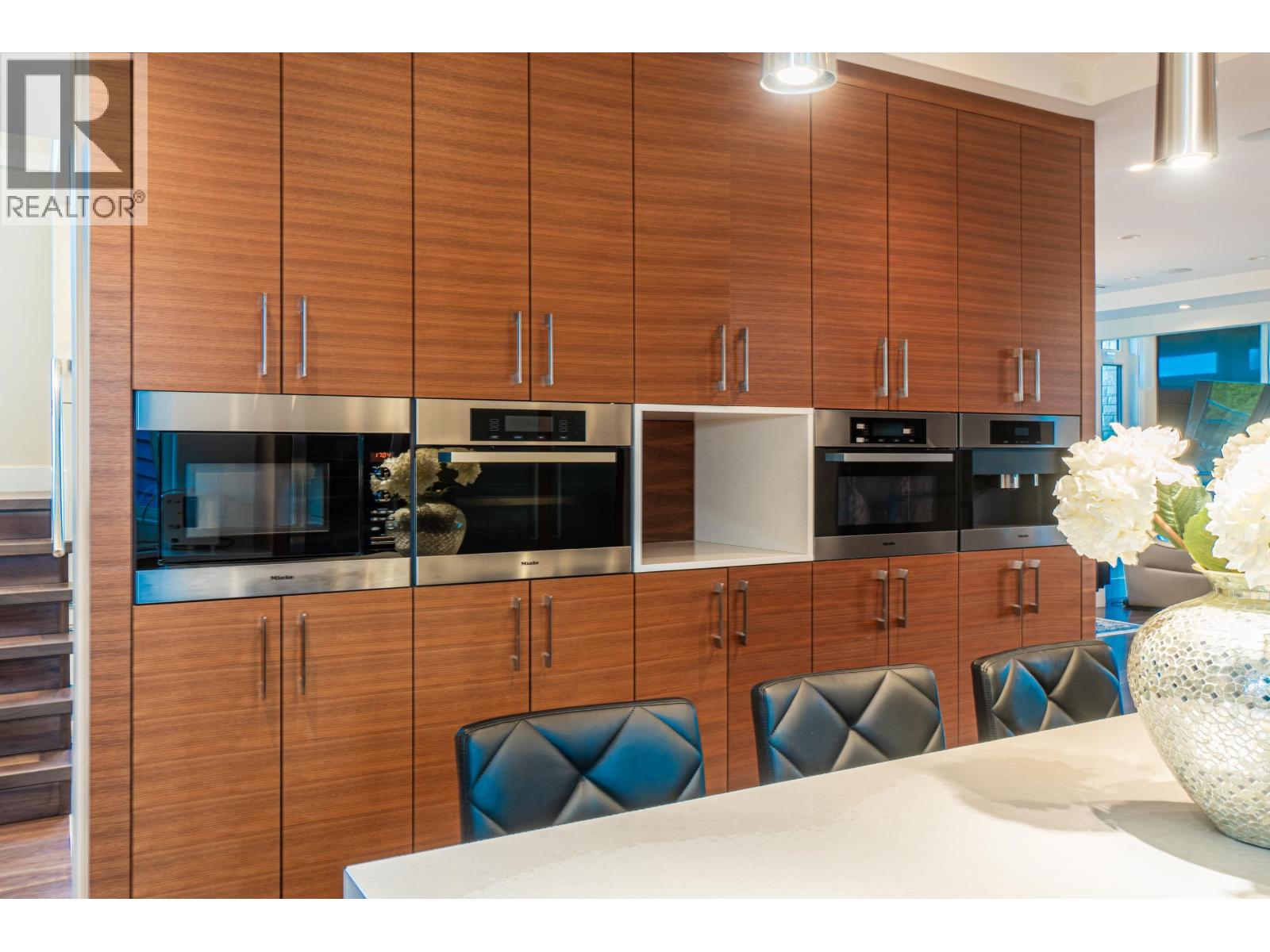 2408 Mathers Avenue, West Vancouver, British Columbia  V7V 2H8 - Photo 10 - R3174314