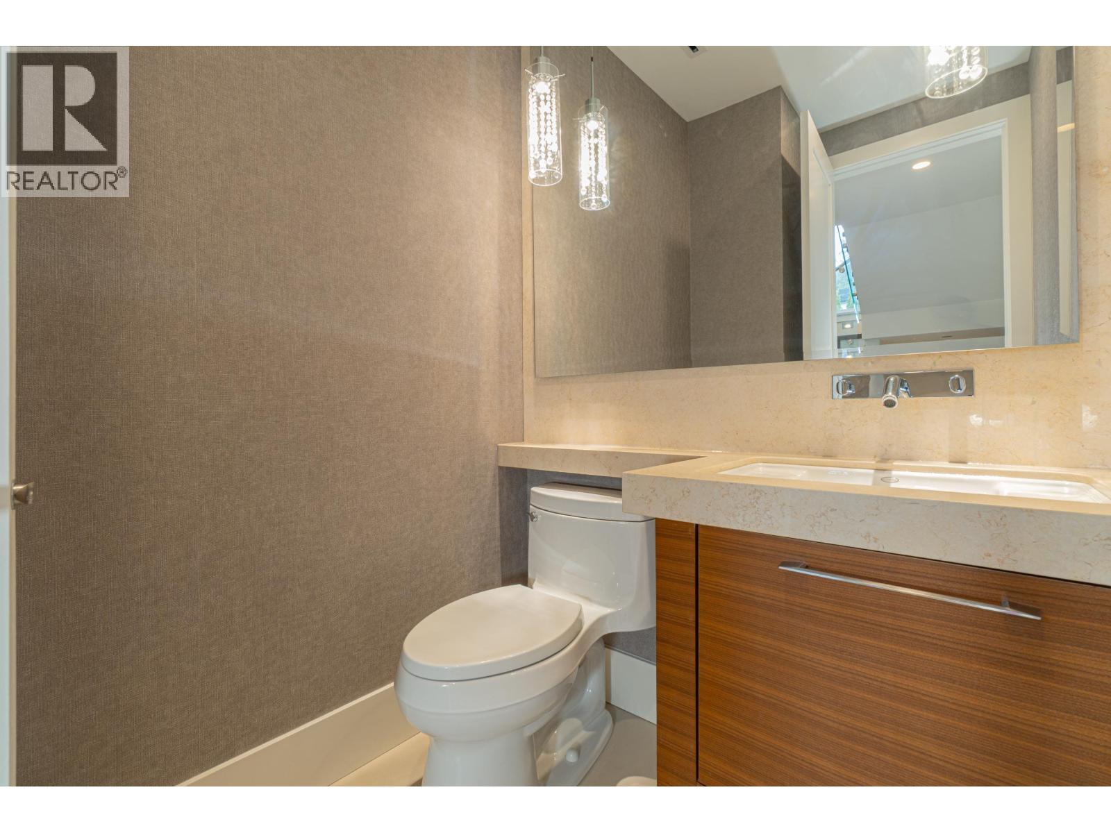 2408 Mathers Avenue, West Vancouver, British Columbia  V7V 2H8 - Photo 12 - R3174314