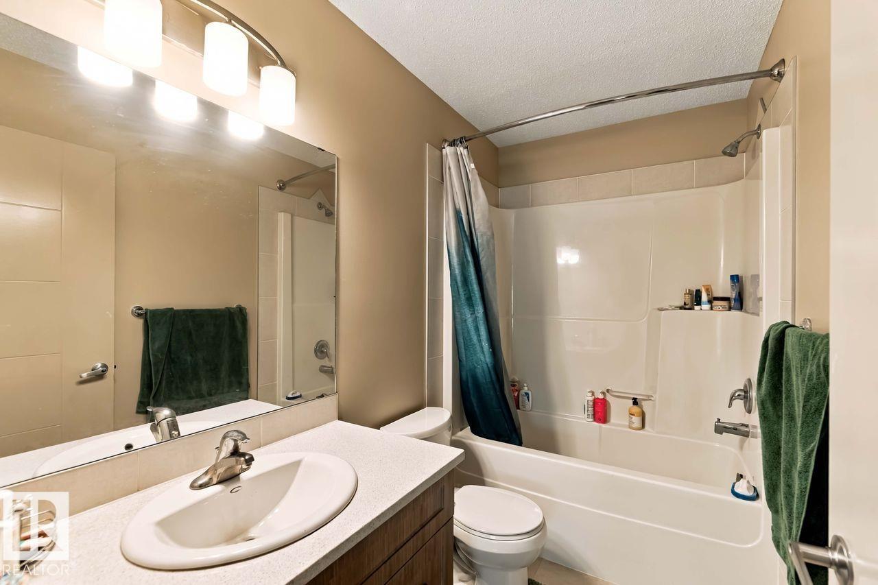 1416 26 AV NW