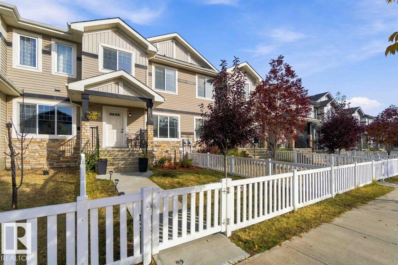 1416 26 AV NW