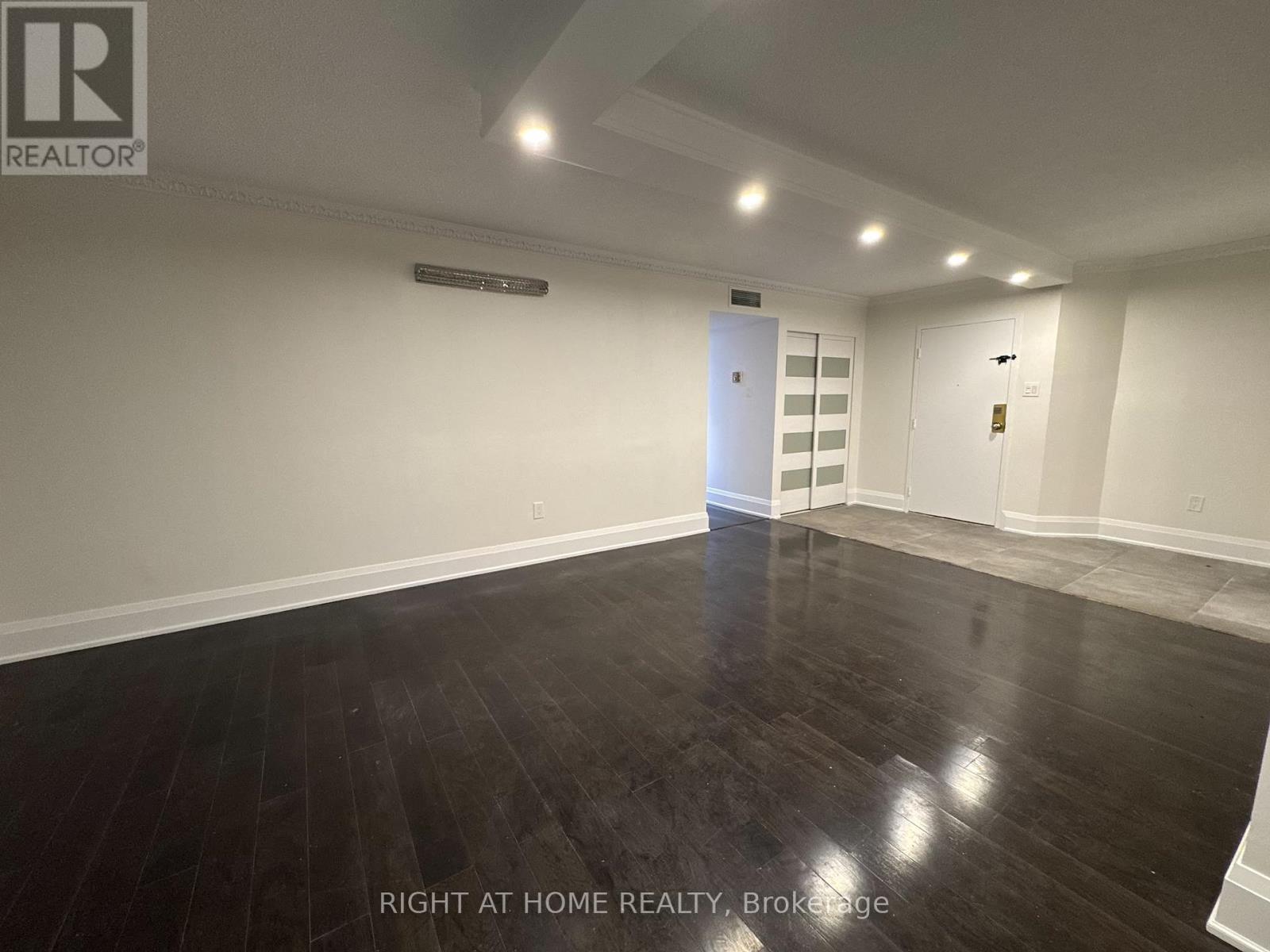 307 - 1701 Mccowan Road, Toronto, Ontario  M1S 2Y3 - Photo 4 - E13776610