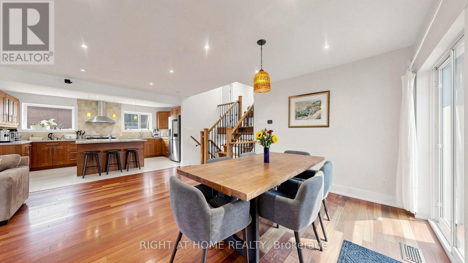 24 Stonedene Boulevard, Toronto, Ontario  M2R 3C7 - Photo 14 - C13885504
