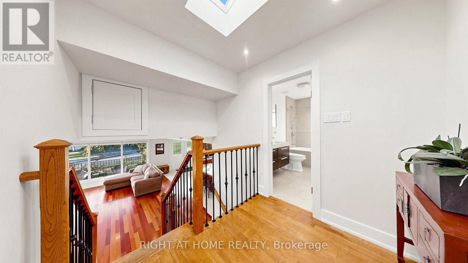 24 Stonedene Boulevard, Toronto, Ontario  M2R 3C7 - Photo 18 - C13885504
