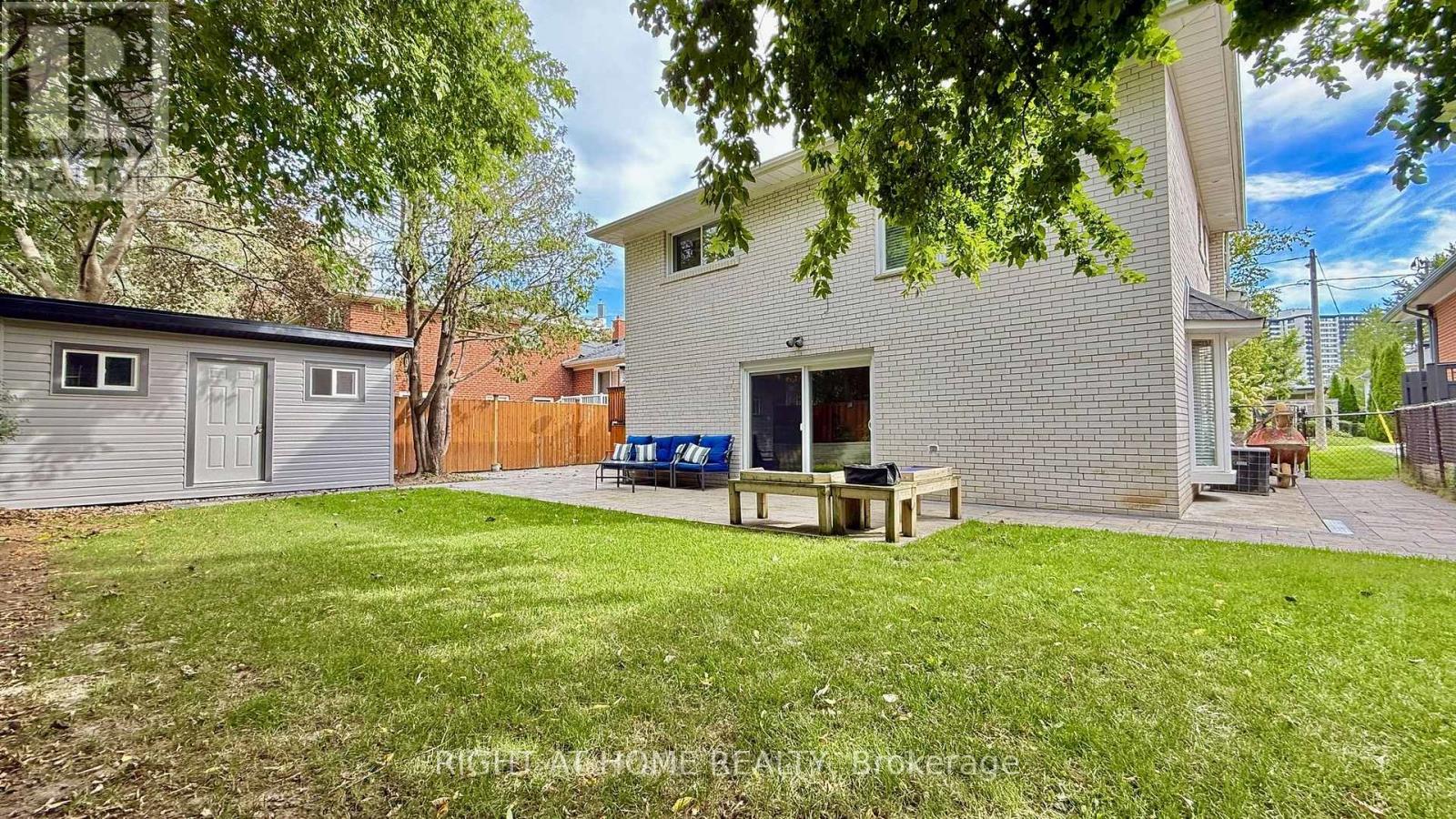 24 Stonedene Boulevard, Toronto, Ontario  M2R 3C7 - Photo 48 - C13885504