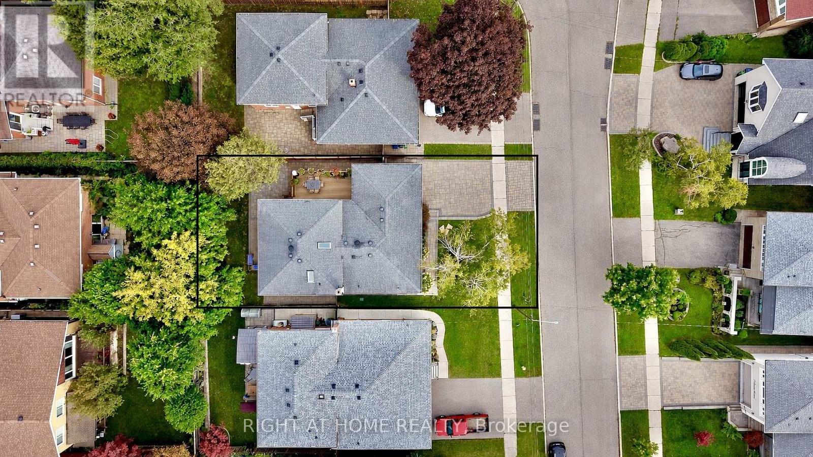 24 Stonedene Boulevard, Toronto, Ontario  M2R 3C7 - Photo 6 - C13885504