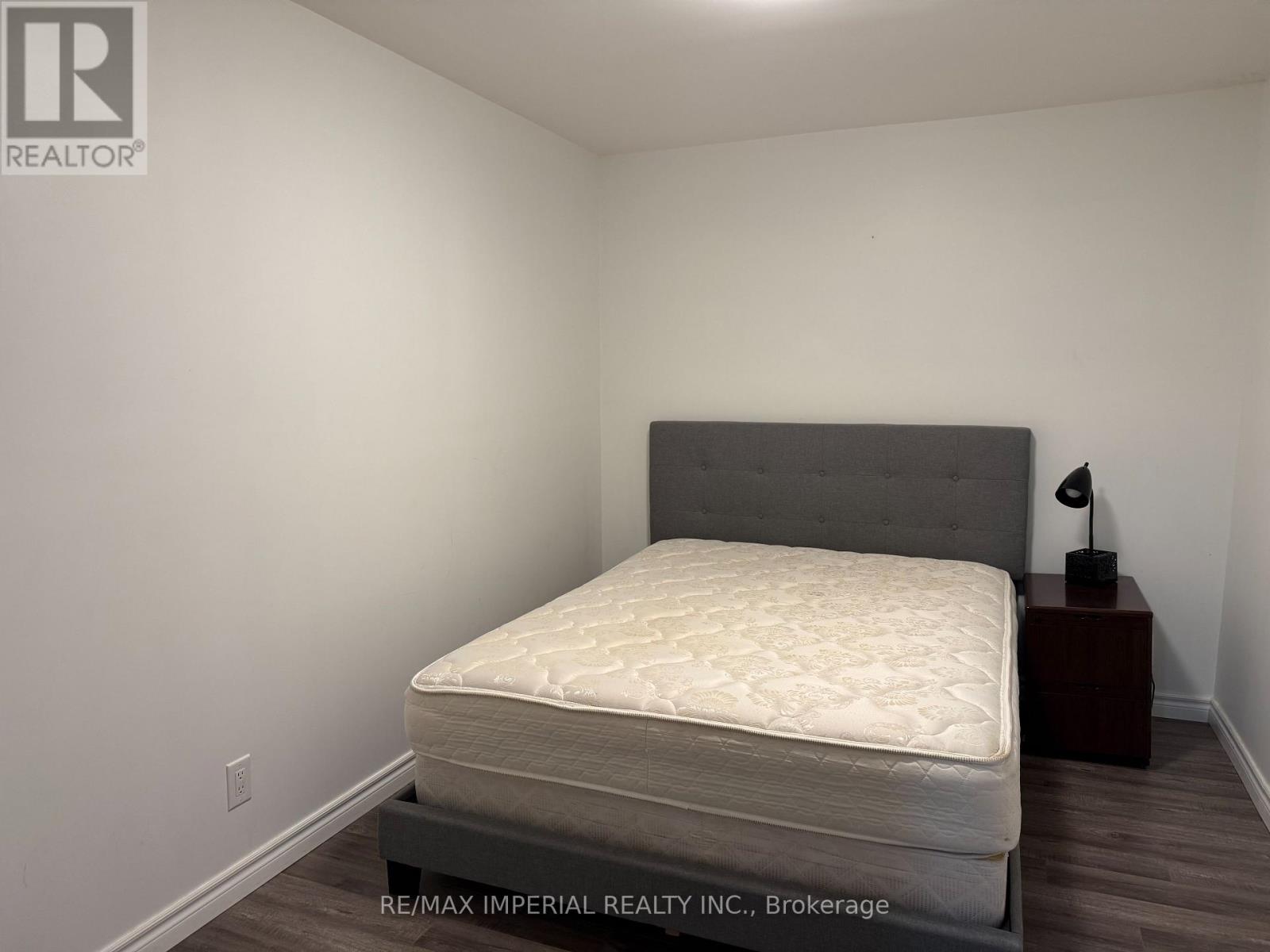 Bsmt - 3325 Vandorf Side Road, Whitchurch-Stouffville, Ontario L4A 7X5 - Photo 8 - N13885542