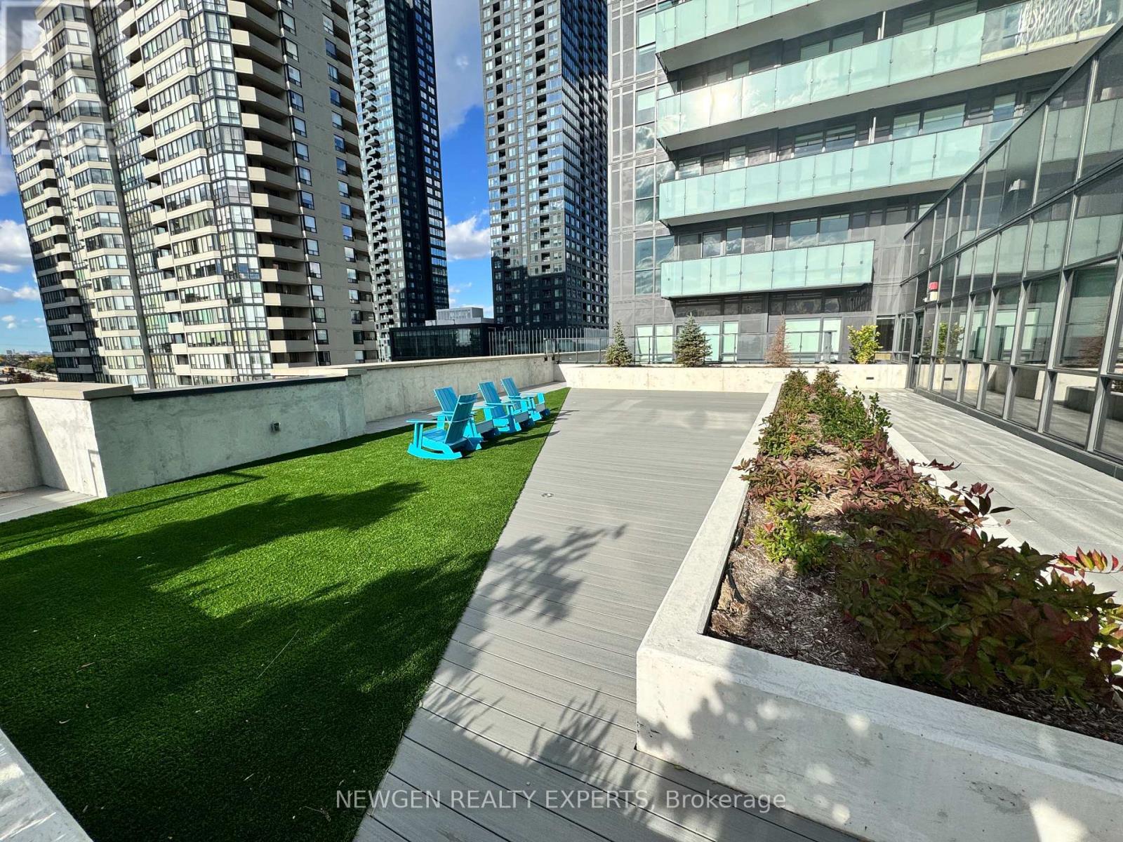 3504 - 430 Square One Drive, Mississauga, Ontario  L5B 0L6 - Photo 25 - W13885508