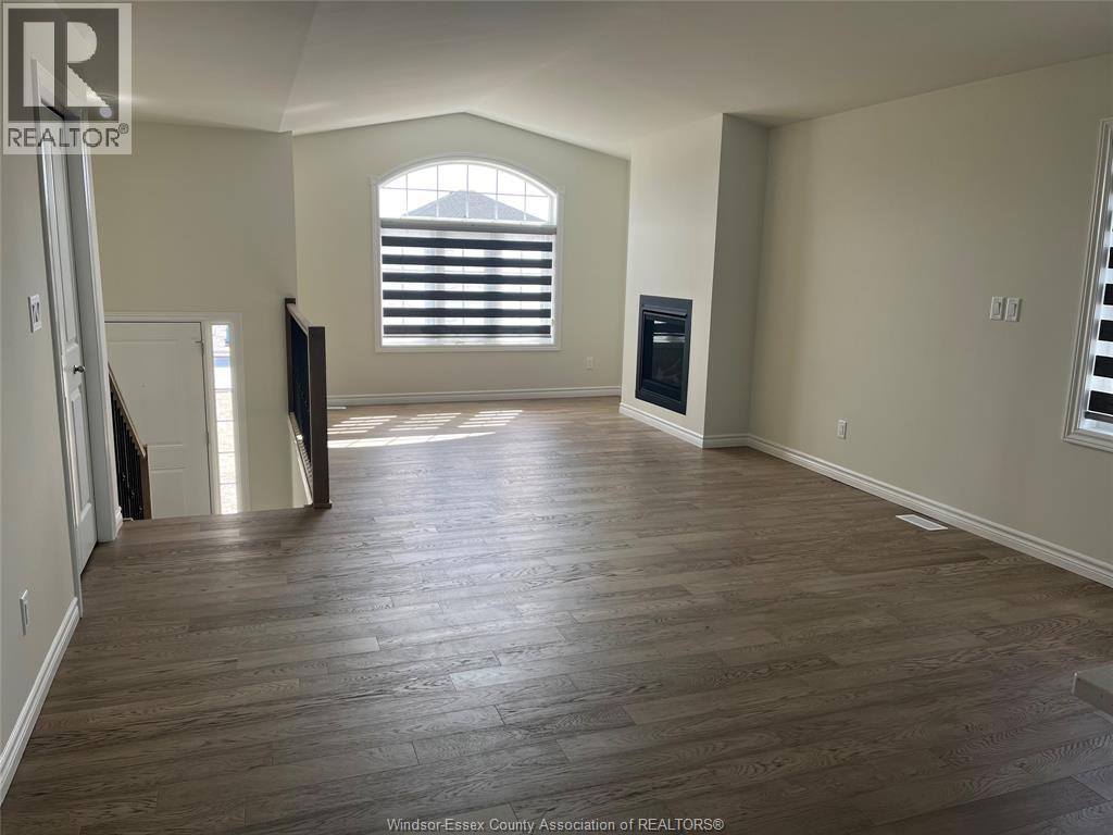 392 Hemlock Lane Unit# Upper, Lakeshore, Ontario  N8L 1A8 - Photo 17 - 26024388