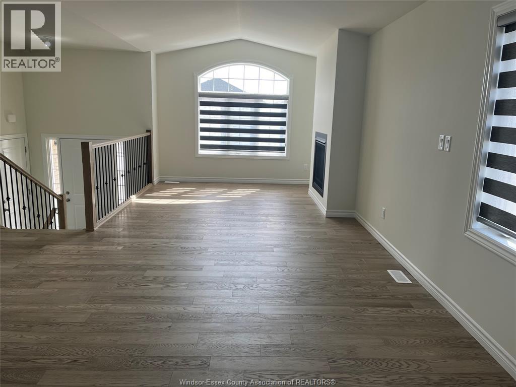 392 Hemlock Lane Unit# Upper, Lakeshore, Ontario  N8L 1A8 - Photo 5 - 26024388
