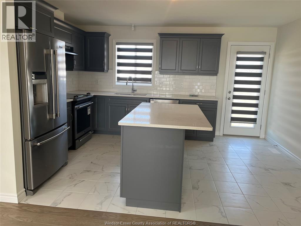 392 Hemlock Lane Unit# Upper, Lakeshore, Ontario  N8L 1A8 - Photo 6 - 26024388
