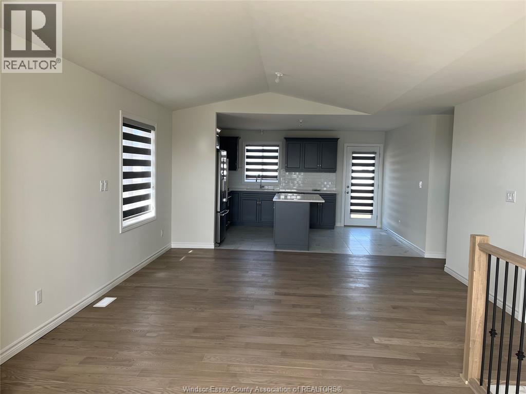 392 Hemlock Lane Unit# Upper, Lakeshore, Ontario  N8L 1A8 - Photo 3 - 26024388