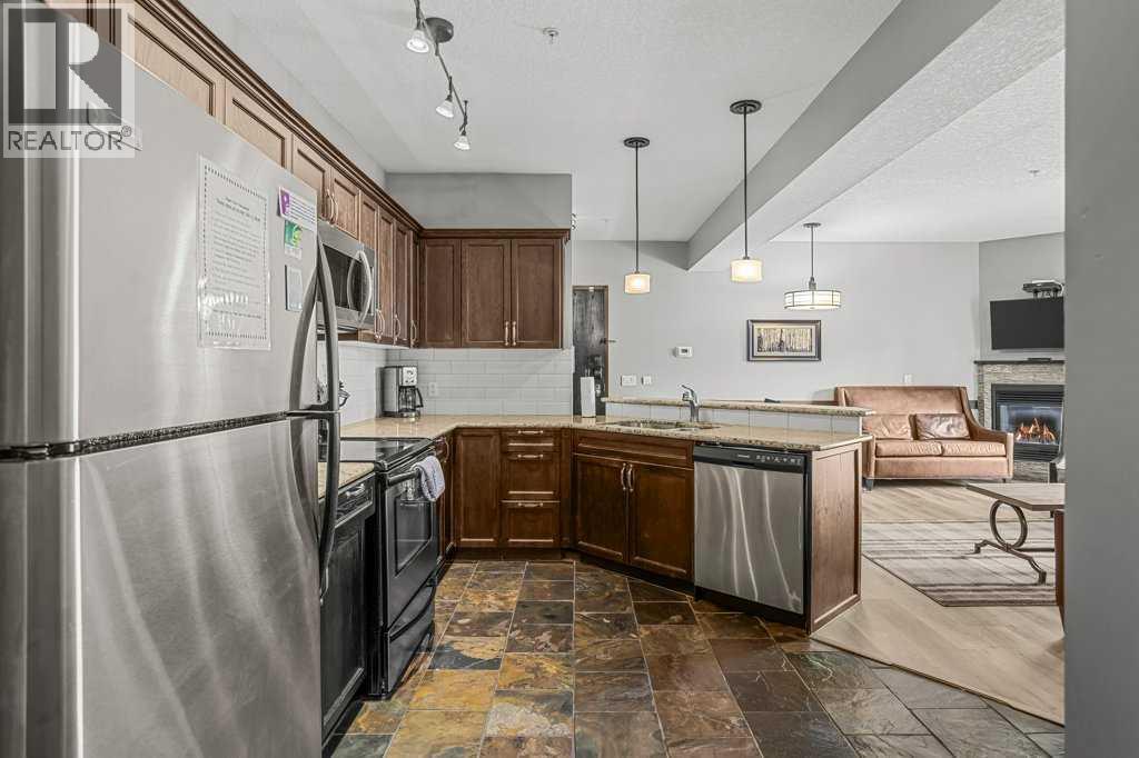 319, 901 Mountain Street