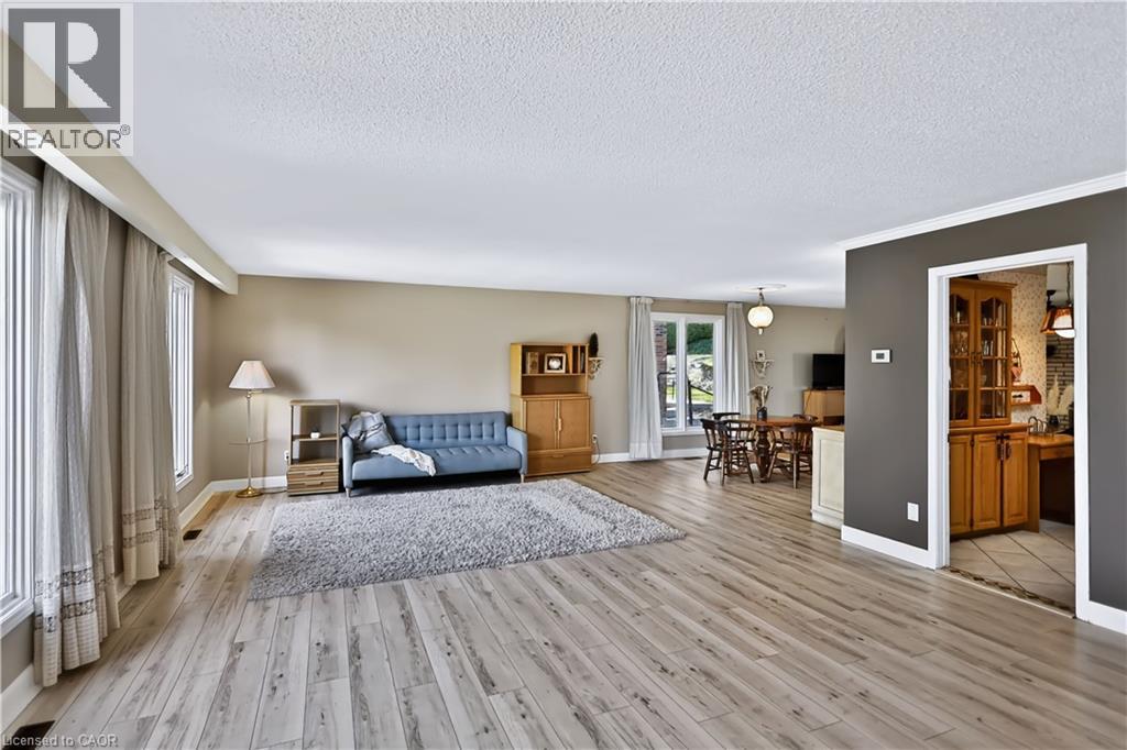 22 Oakridge Drive, Stoney Creek, Ontario  L8G 2T6 - Photo 12 - 40867832