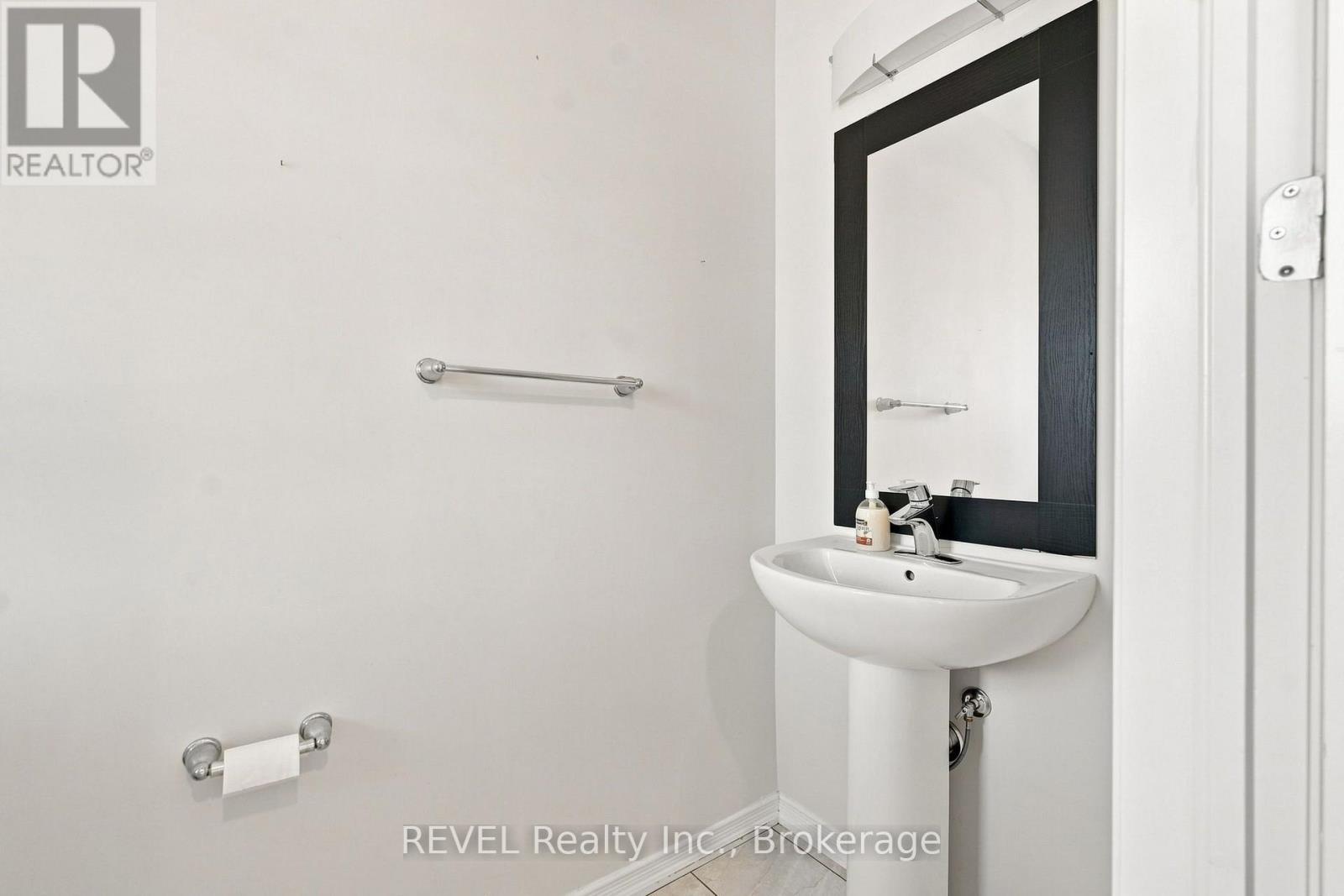 59 Alexandra Drive, Thorold, Ontario  L3B 0G3 - Photo 8 - X13885558