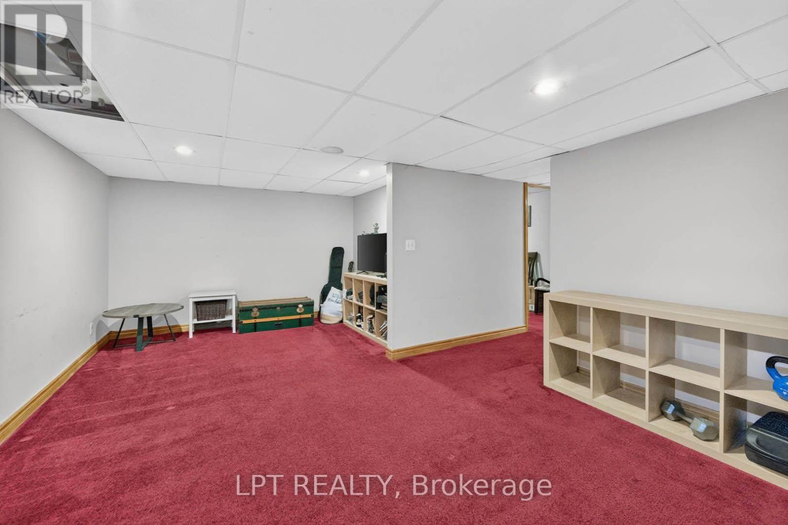 32 Primeau Avenue, Whitby, Ontario  L1M 2B7 - Photo 34 - E13885564
