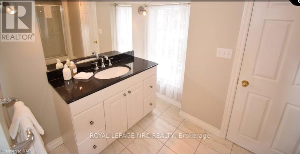 Front - 79 Johnson Street, Niagara-On-The-Lake, Ontario  L0S 1J0 - Photo 13 - X13885554