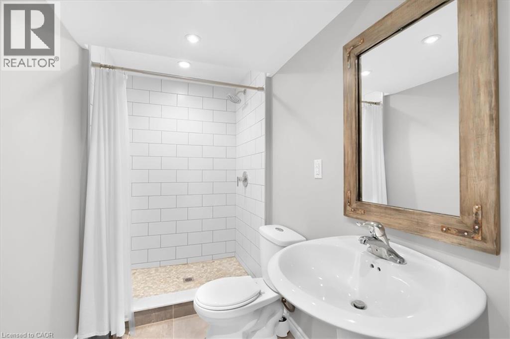 72 Meadowridge Street, Kitchener, Ontario  N2P 0E2 - Photo 35 - 40869229